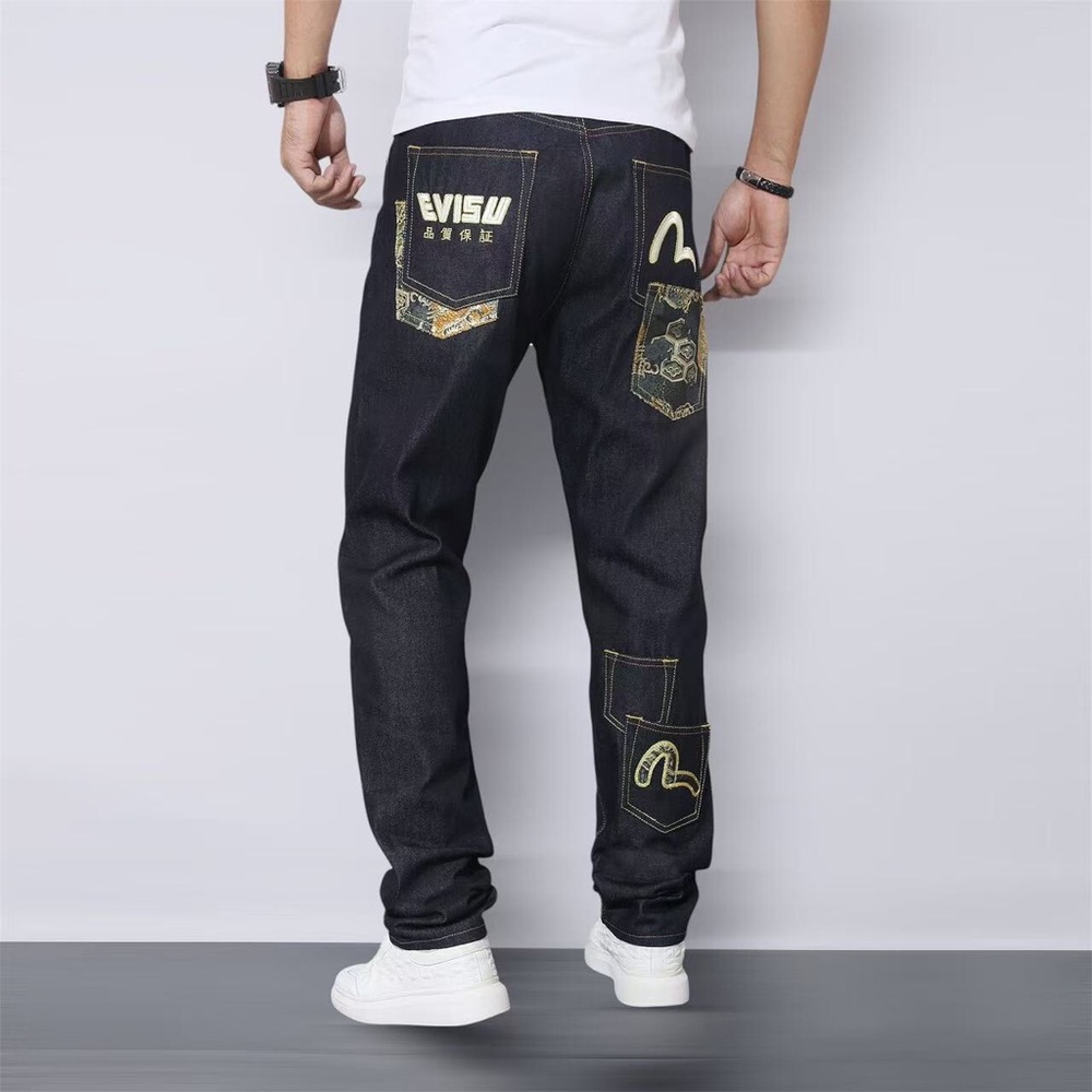 Evisu Men's Dark Blue Jeans - Picture 2 of 12